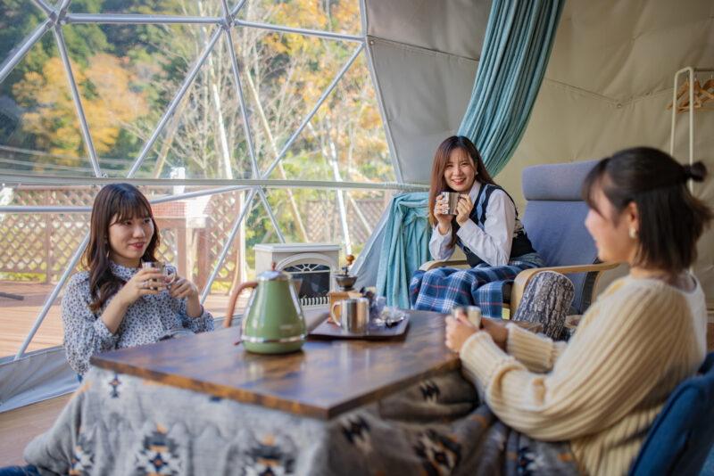 ✨【本日スタート！冬限定「こたつグランピング」】✨